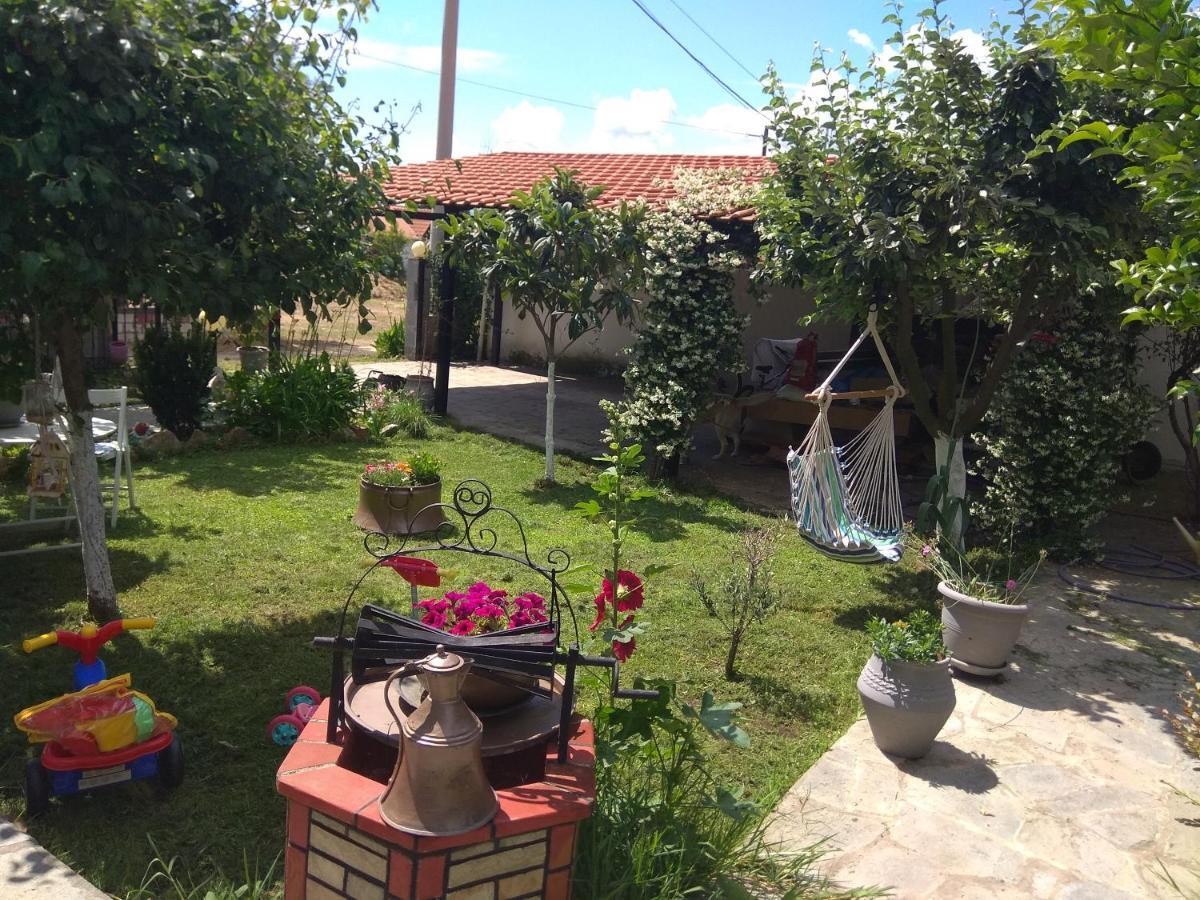 Sofia'S Cottage Asprovalta Bagian luar foto